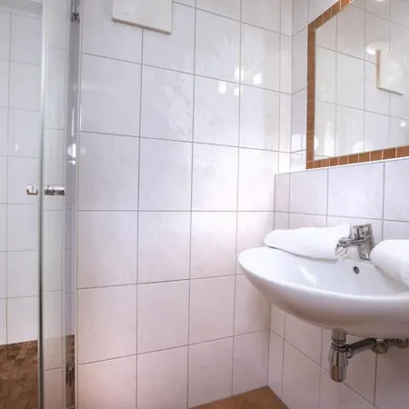 Schoeneben Zwillinger Huette 펜션 *